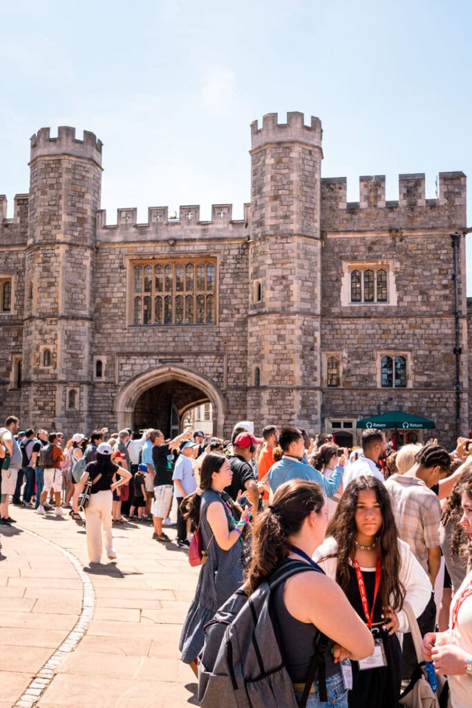 crowds watching changing of the guard windsor castle