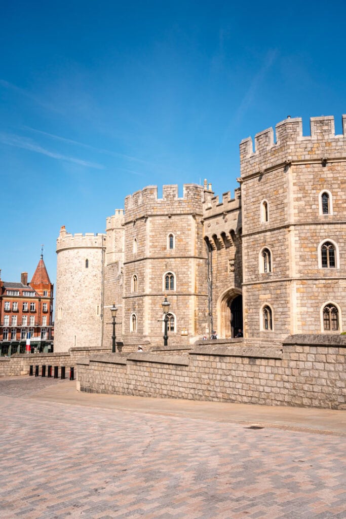 henry viii gate windsor castle