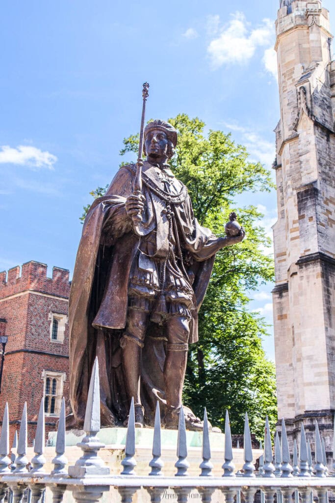 henry vi statue eton college